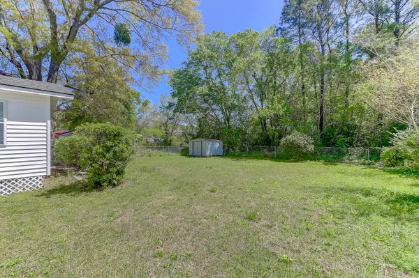 $1,815 | 2401 Eagle Drive, Charleston, SC 29406