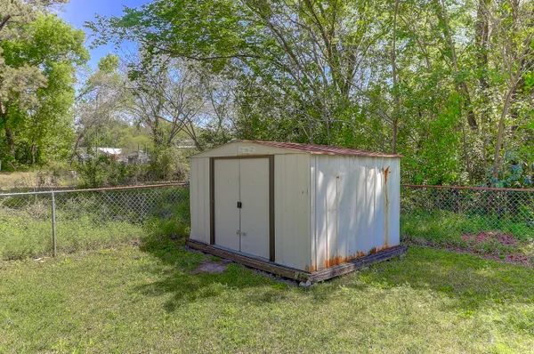 $1,815 | 2401 Eagle Drive, Charleston, SC 29406