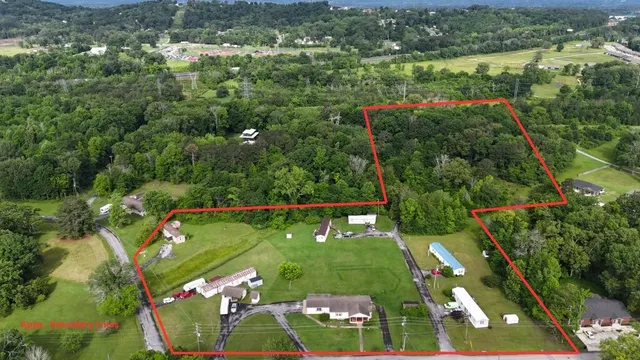 $950,000 | 382 Foster Road, Ringgold, GA 30736