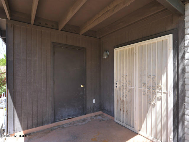 211 West Roger Road, Unit 13 Tucson, AZ 85705 - Photo 20 of 23