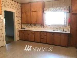 1600 Maple Street Wenatchee, WA 98801 - Photo 9 of 25 Gallery Image 9