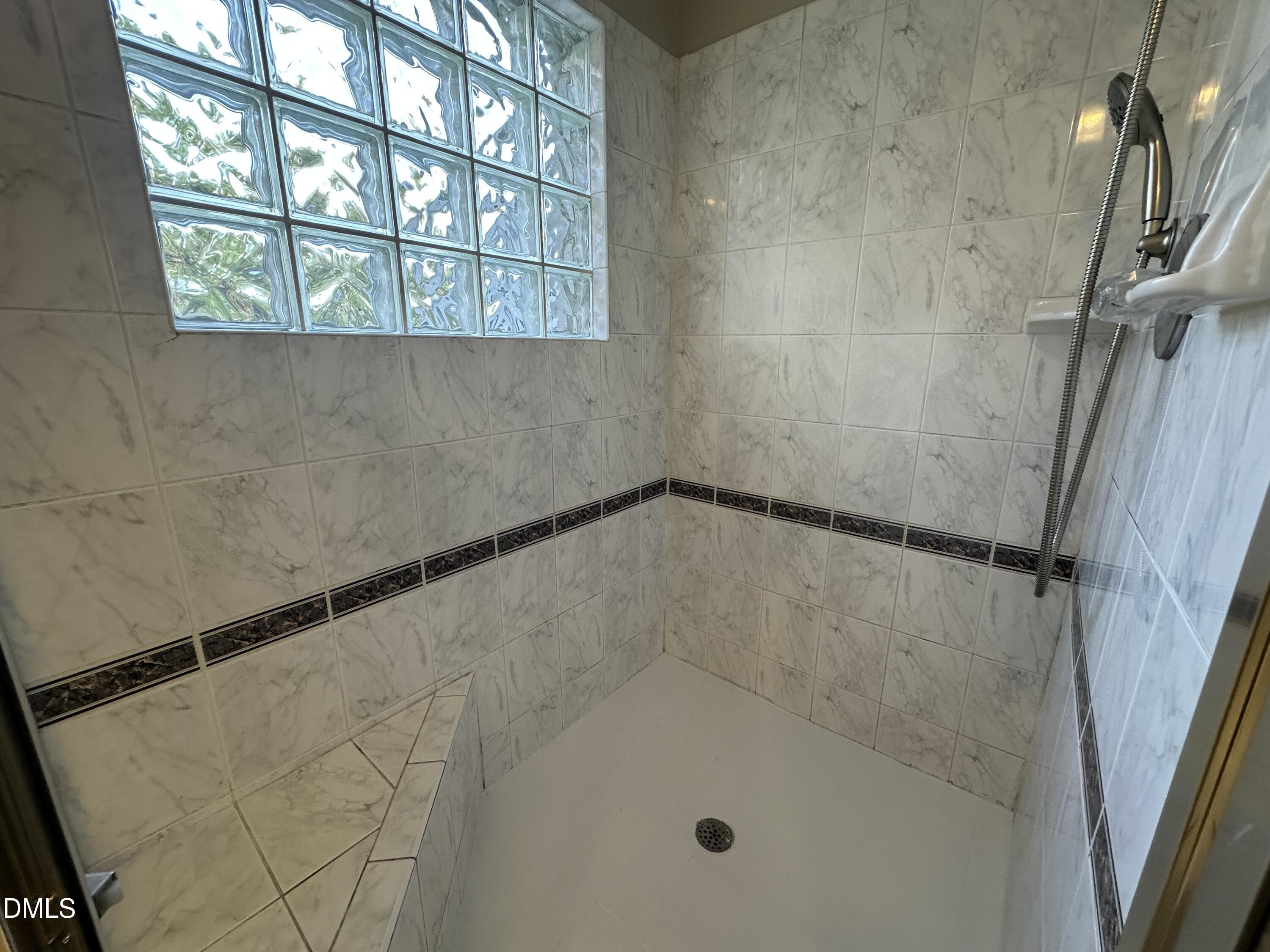 2610 Dover Road Raleigh, NC 27608 - Photo 33 of 53 IMG_5662