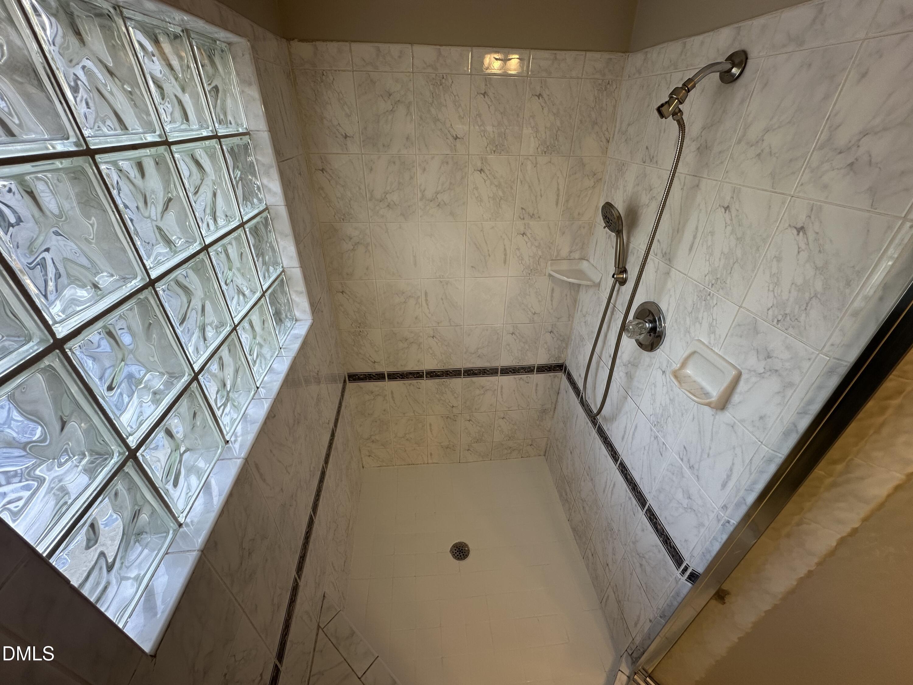 2610 Dover Road Raleigh, NC 27608 - Photo 34 of 53 a bathroom with a sink
