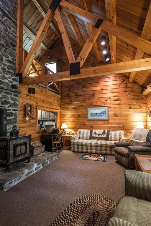 1509 Washington Road Waldoboro, ME 04572 - Photo 6 of 34 Exposed beams in the living room