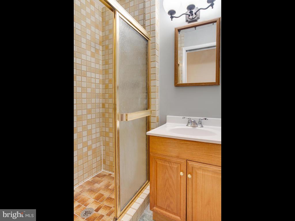 7141 Presley Road Lanham, MD 20706 - Photo 23 of 51 Gallery Image 23
