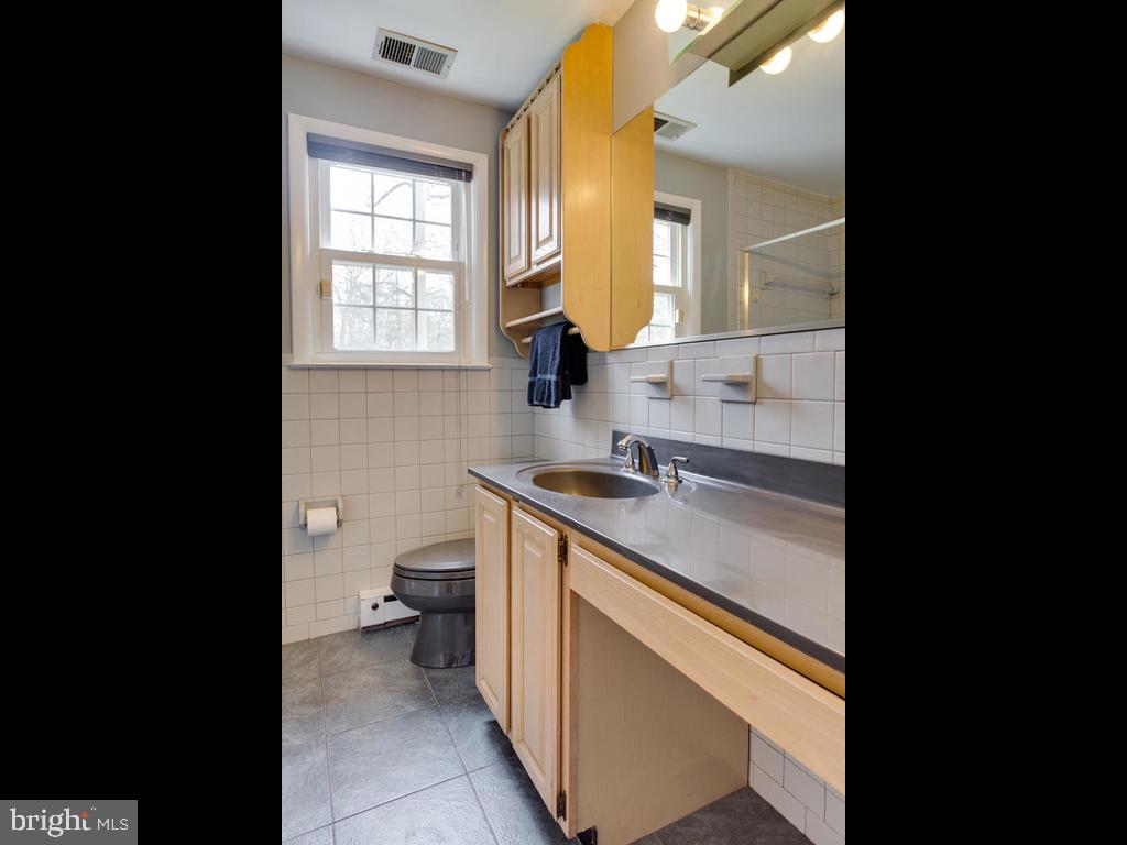 7141 Presley Road Lanham, MD 20706 - Photo 34 of 51 Gallery Image 34