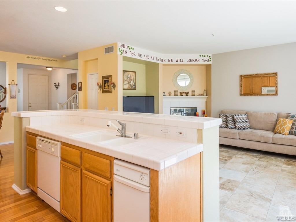 2042 Ribera Drive Oxnard, CA 93030 - Photo 12 of 28 Additional Photo