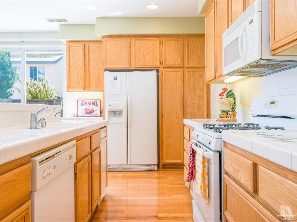 2042 Ribera Drive Oxnard, CA 93030 - Photo 13 of 28 Additional Photo