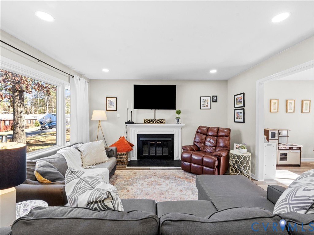 8807 Midway Road Henrico, VA 23229 - Photo 11 of 40