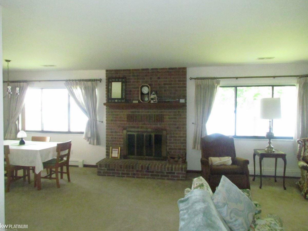 7933 South River Road Marine City, MI 48039 - Photo 6 of 25 Many windows throughout for natural lighting