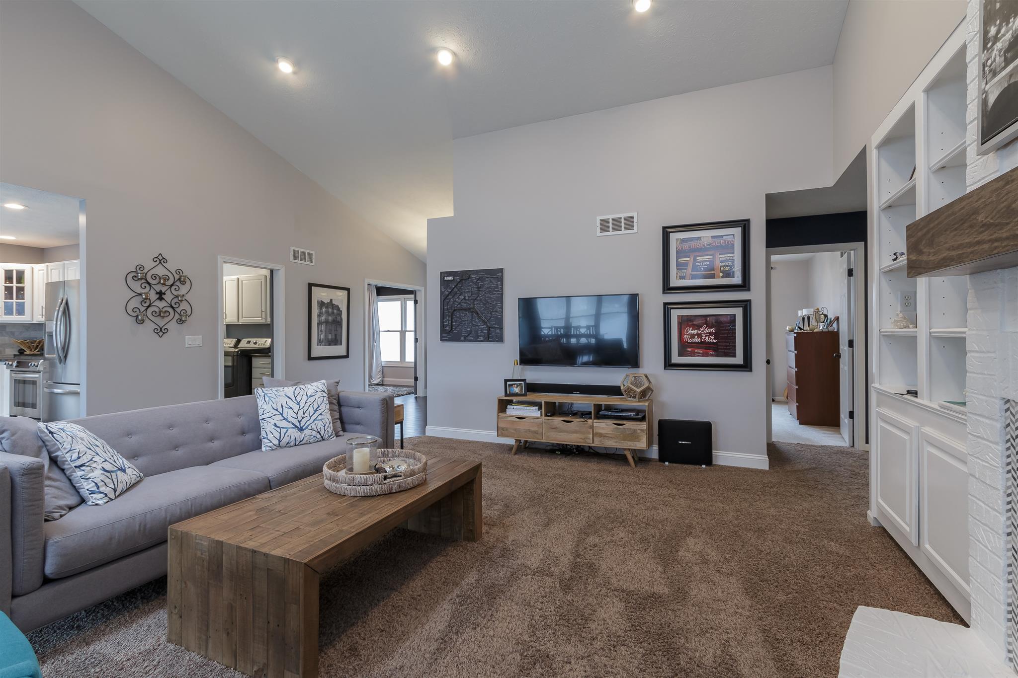 14638 Old Farm Road Granger, IN 46530 - Photo 8 of 36 Gallery Image 8