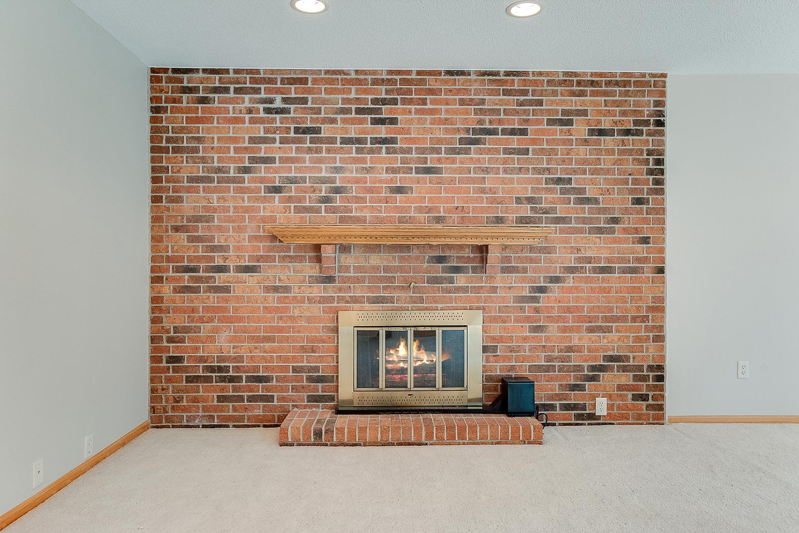 10425 Xylon Road South Bloomington, MN 55438 - Photo 21 of 57