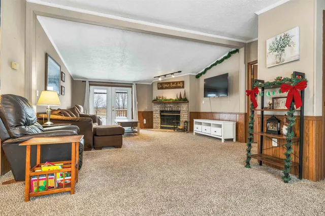 $284,900 | 8153 Gray Lake Road, Oconto Falls, WI 54154