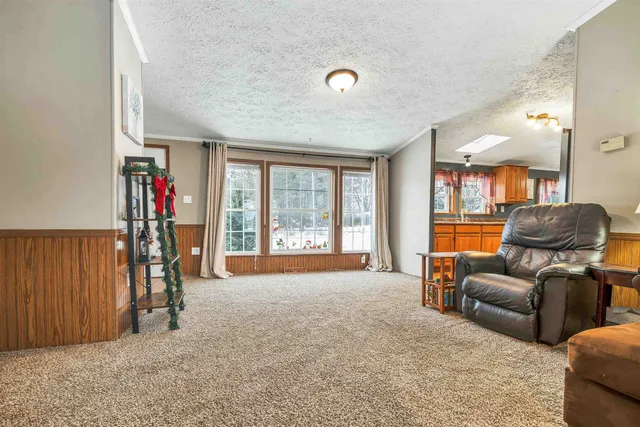 $284,900 | 8153 Gray Lake Road, Oconto Falls, WI 54154