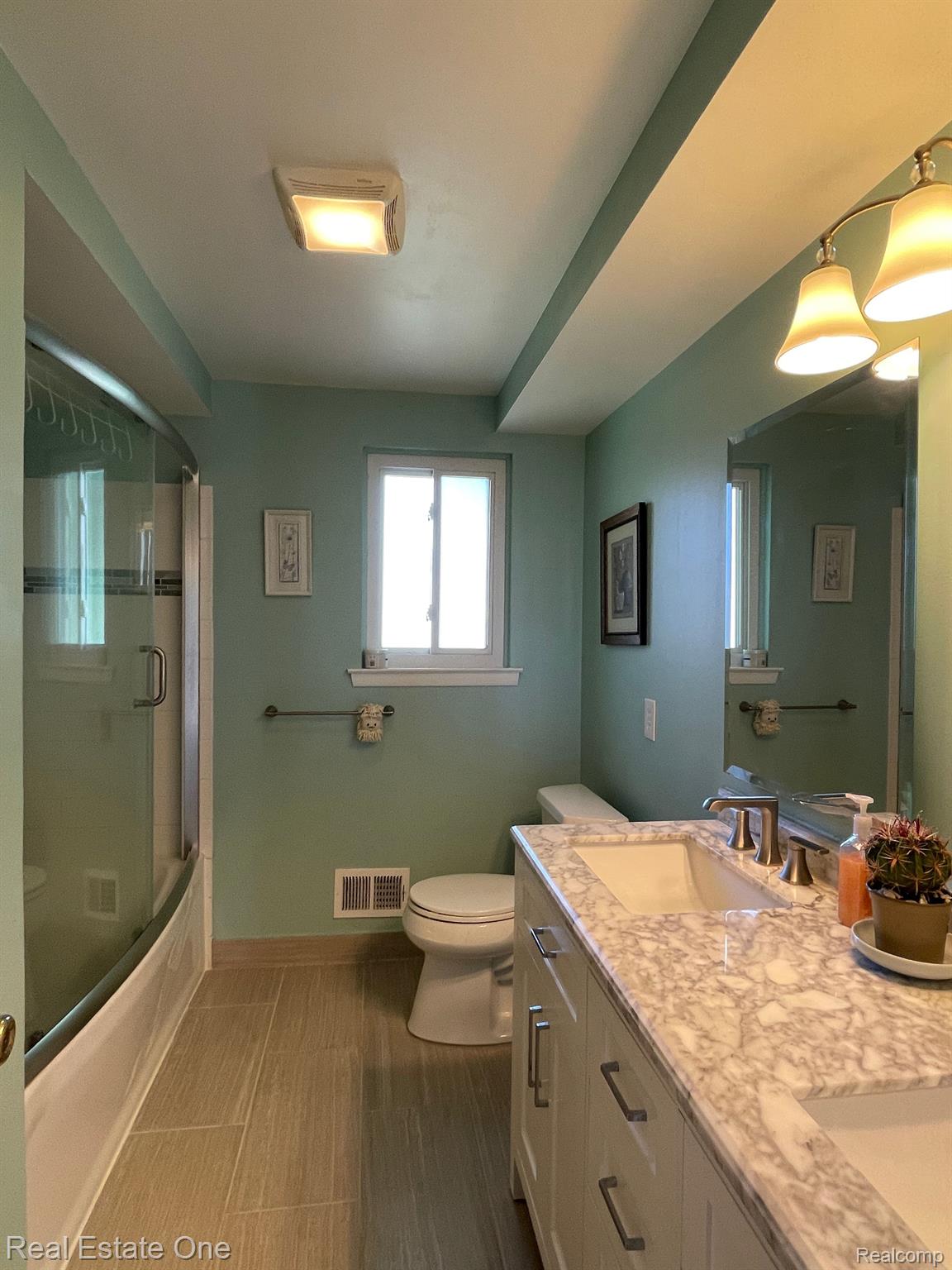 671 Castlebar Drive Rochester, MI 48309 - Photo 17 of 18 Gallery Image 17
