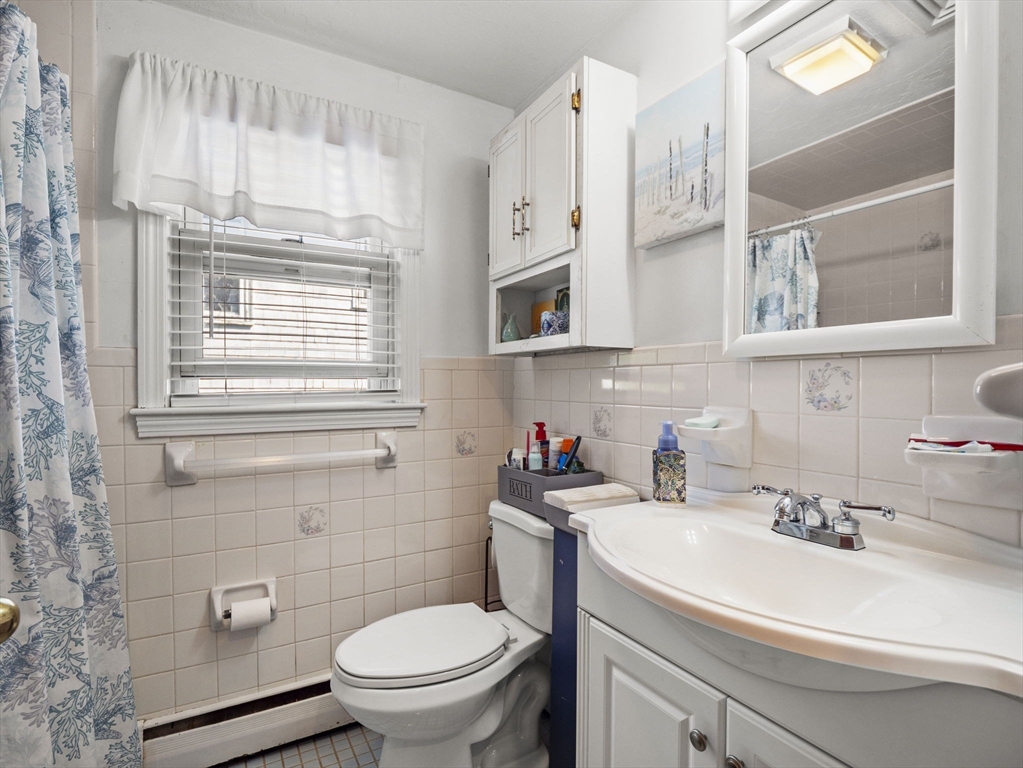 76 Keystone Street Boston, MA 02132 - Photo 22 of 39 Gallery Image 22