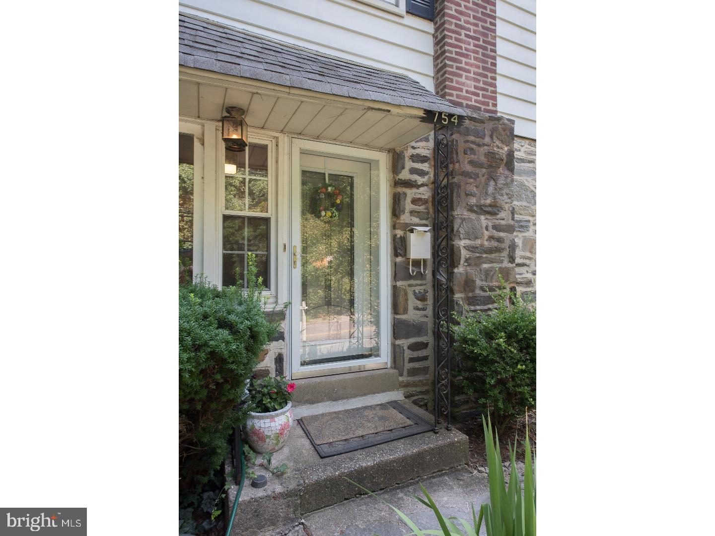 754 East Providence Road Aldan, PA 19018 - Photo 2 of 20 Gallery Image 2