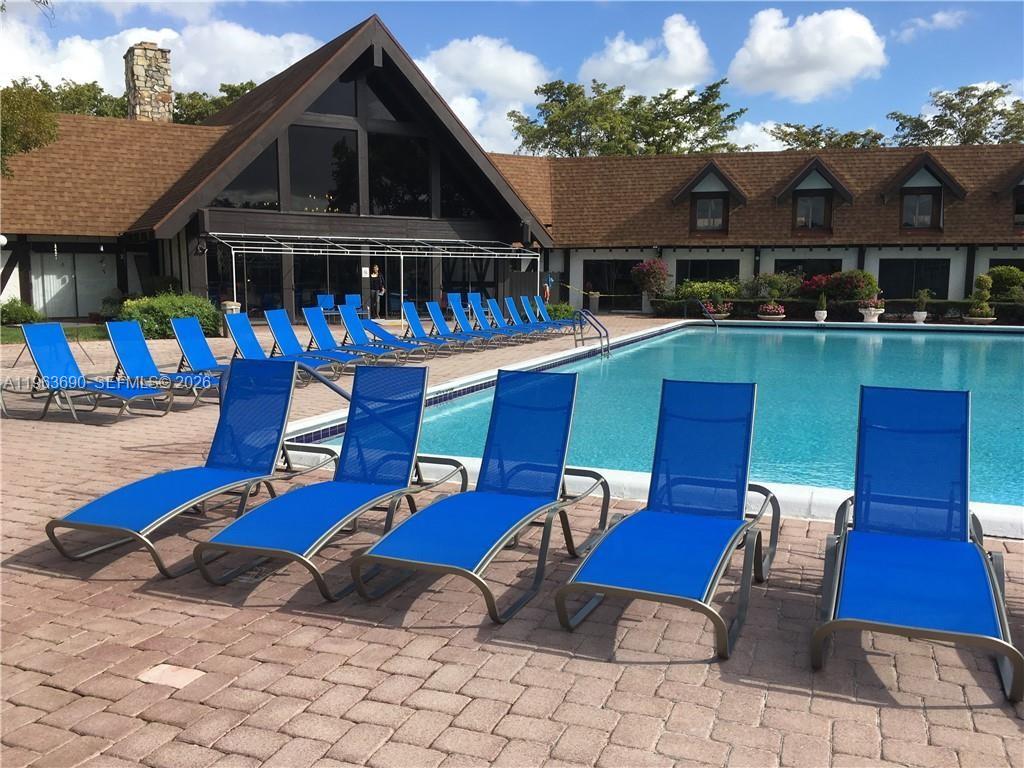 3650 Inverrary Drive, Unit 1M Lauderhill, FL 33319 - Photo 9 of 31