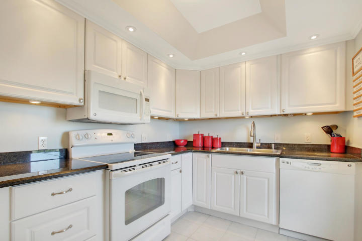 225 South Beach Road, Unit 504 Tequesta, FL 33469 - Photo 3 of 18 225 Beach Kitchen 1 -o