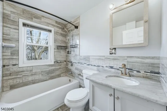 $5,500 | 14-18 Vassar Avenue, Newark, NJ 07112