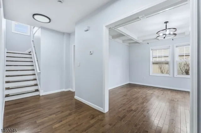 $5,500 | 14-18 Vassar Avenue, Newark, NJ 07112