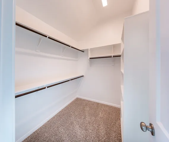 $2,100 | 3317 Rolling View Court, Conroe, TX 77301