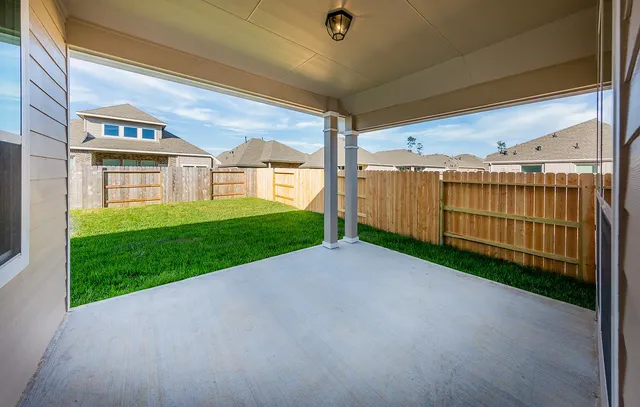 $2,100 | 3317 Rolling View Court, Conroe, TX 77301