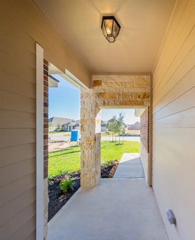 $2,100 | 3317 Rolling View Court, Conroe, TX 77301