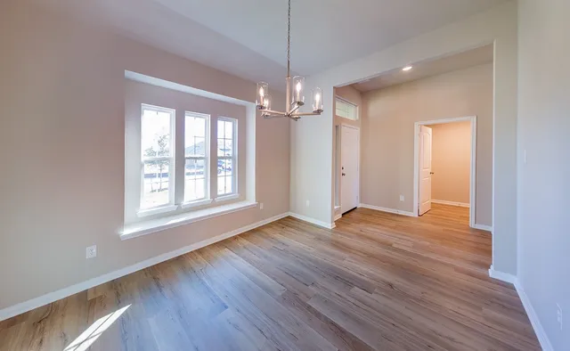 $2,100 | 3317 Rolling View Court, Conroe, TX 77301