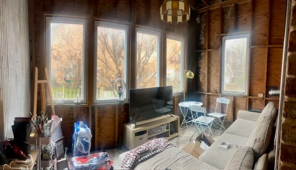 $4,500 | 1449 North North Park Avenue, Unit 1, Chicago, IL 60610