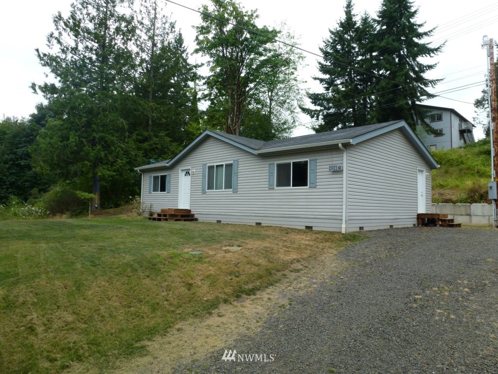 1921 Spring Road Shelton, WA 98584 - Photo 4 of 13 Gallery Image 4