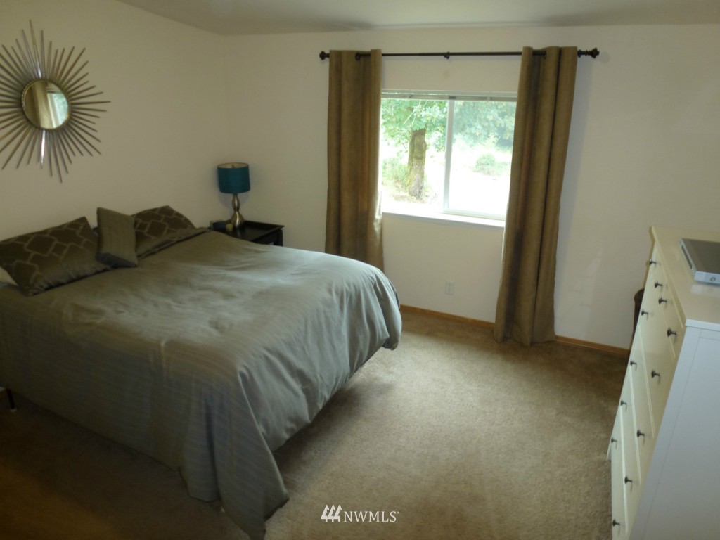 1921 Spring Road Shelton, WA 98584 - Photo 5 of 13 Gallery Image 5