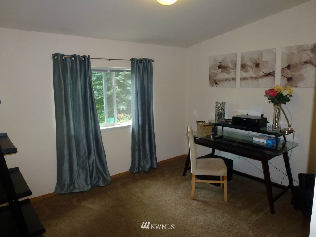 1921 Spring Road Shelton, WA 98584 - Photo 8 of 13 Gallery Image 8
