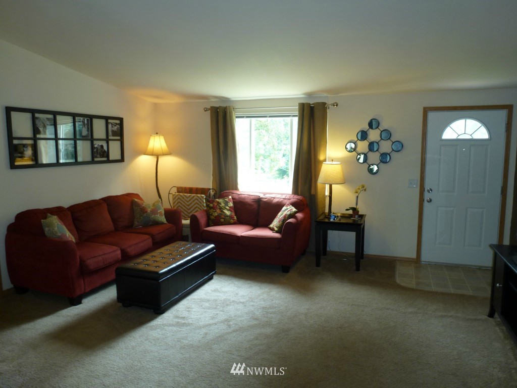 1921 Spring Road Shelton, WA 98584 - Photo 10 of 13 Gallery Image 10