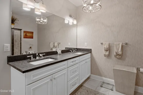 $1,299,900 | 46 Union Avenue, Unit 303, Saratoga Springs, NY 12866