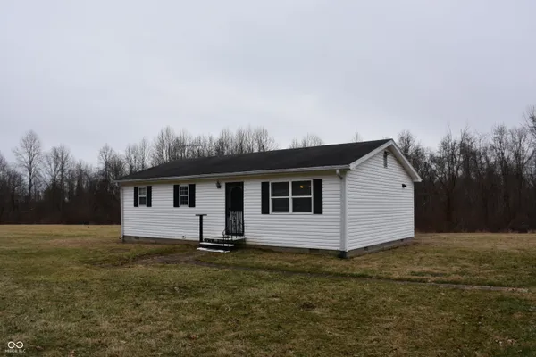 $285,000 | 5995 Freedom Heights Drive, Freedom, IN 47431