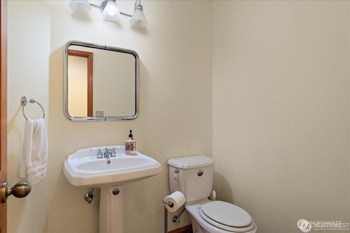 129 Chelan View Drive Manson, WA 98831 - Photo 31 of 40