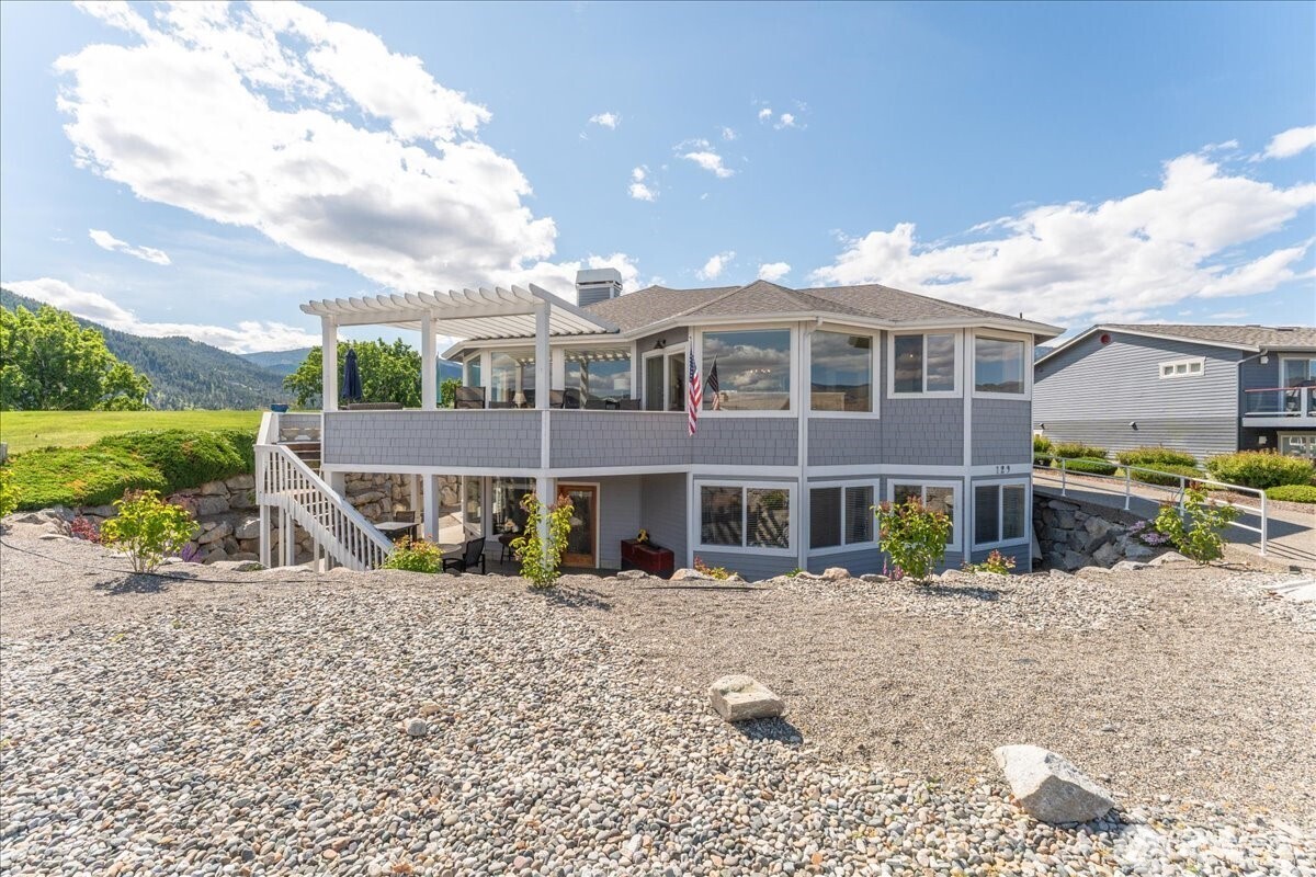 129 Chelan View Drive Manson, WA 98831 - Photo 4 of 40