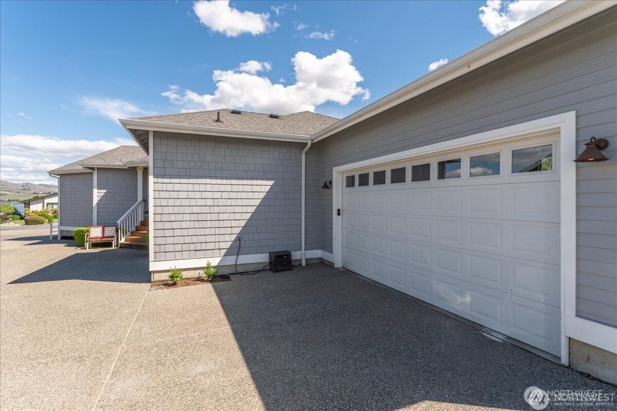 129 Chelan View Drive Manson, WA 98831 - Photo 6 of 40