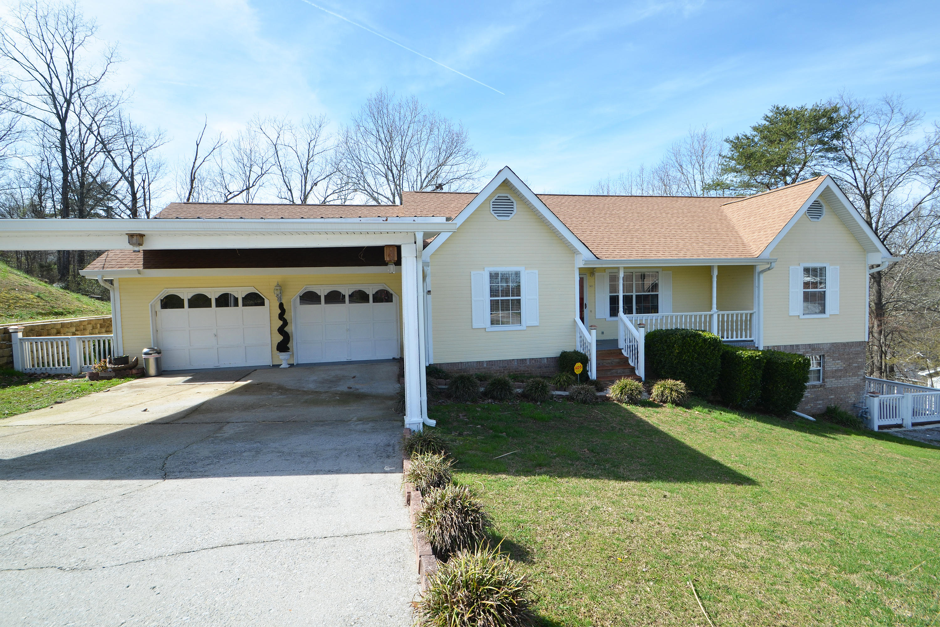 1613 West Rebel Road Rossville, GA 30741 - Photo 2 of 110 DSC_0816
