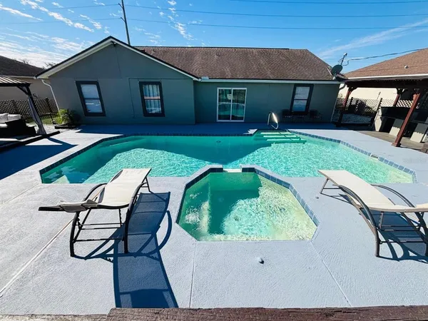 $359,900 | 1464 Howland Boulevard, Deltona, FL 32738