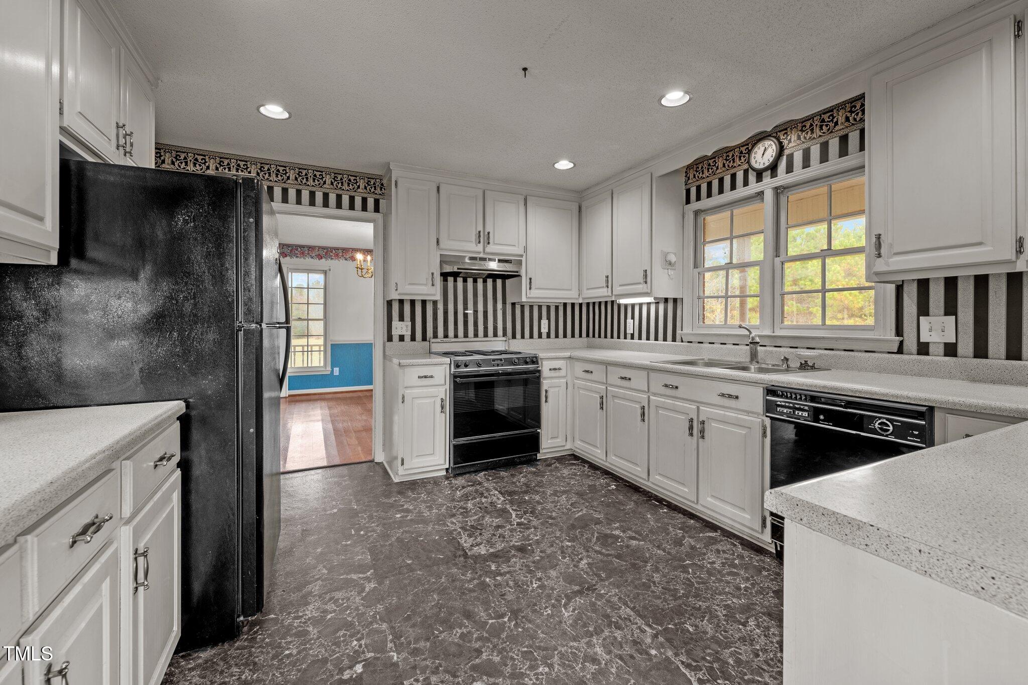 5025 Lowder Road Burlington, NC 27217 - Photo 14 of 45 12-web-or-mls-_1085426