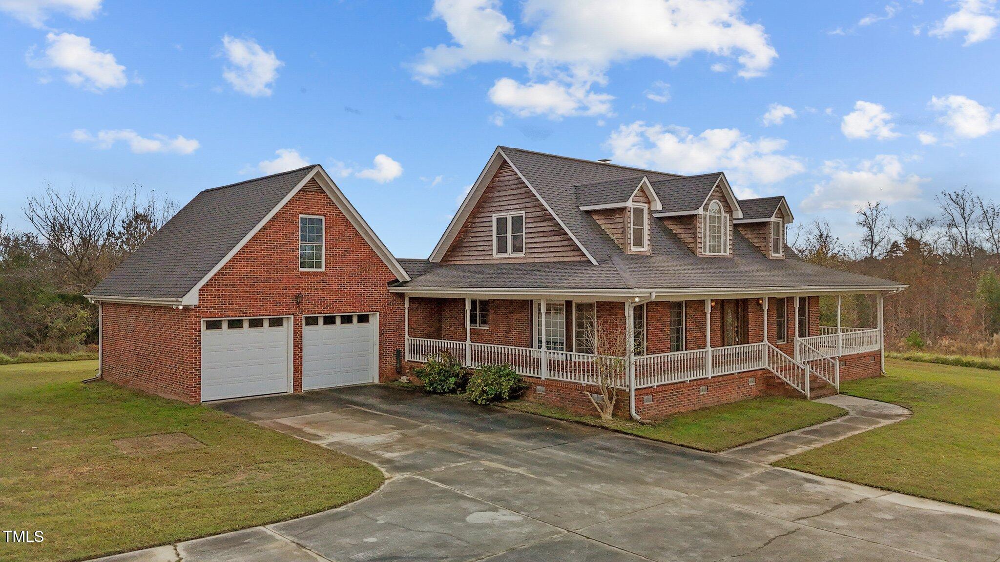 5025 Lowder Road Burlington, NC 27217 - Photo 5 of 45 3-web-or-mls-DJI_20241111120022_0014_D