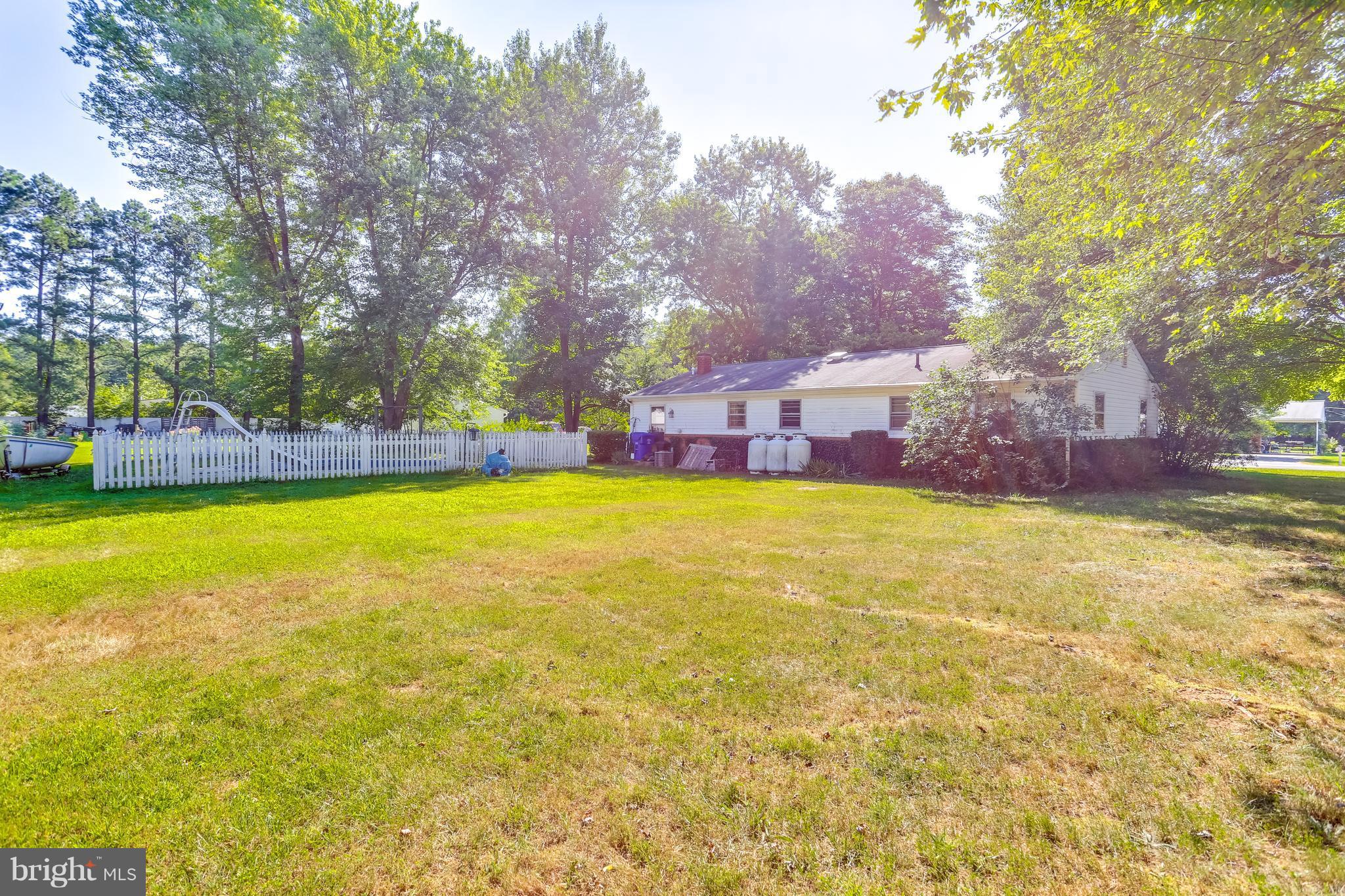 4715 Duffield Road White Plains, MD 20695 - Photo 28 of 30 Exterior (Rear)