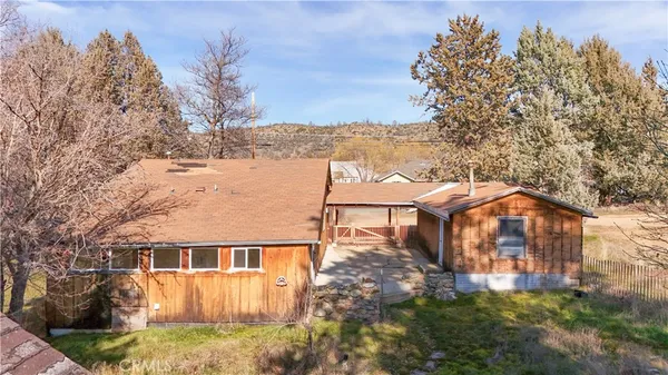 $399,000 | 905 Campbell Avenue, Yreka, CA 96097