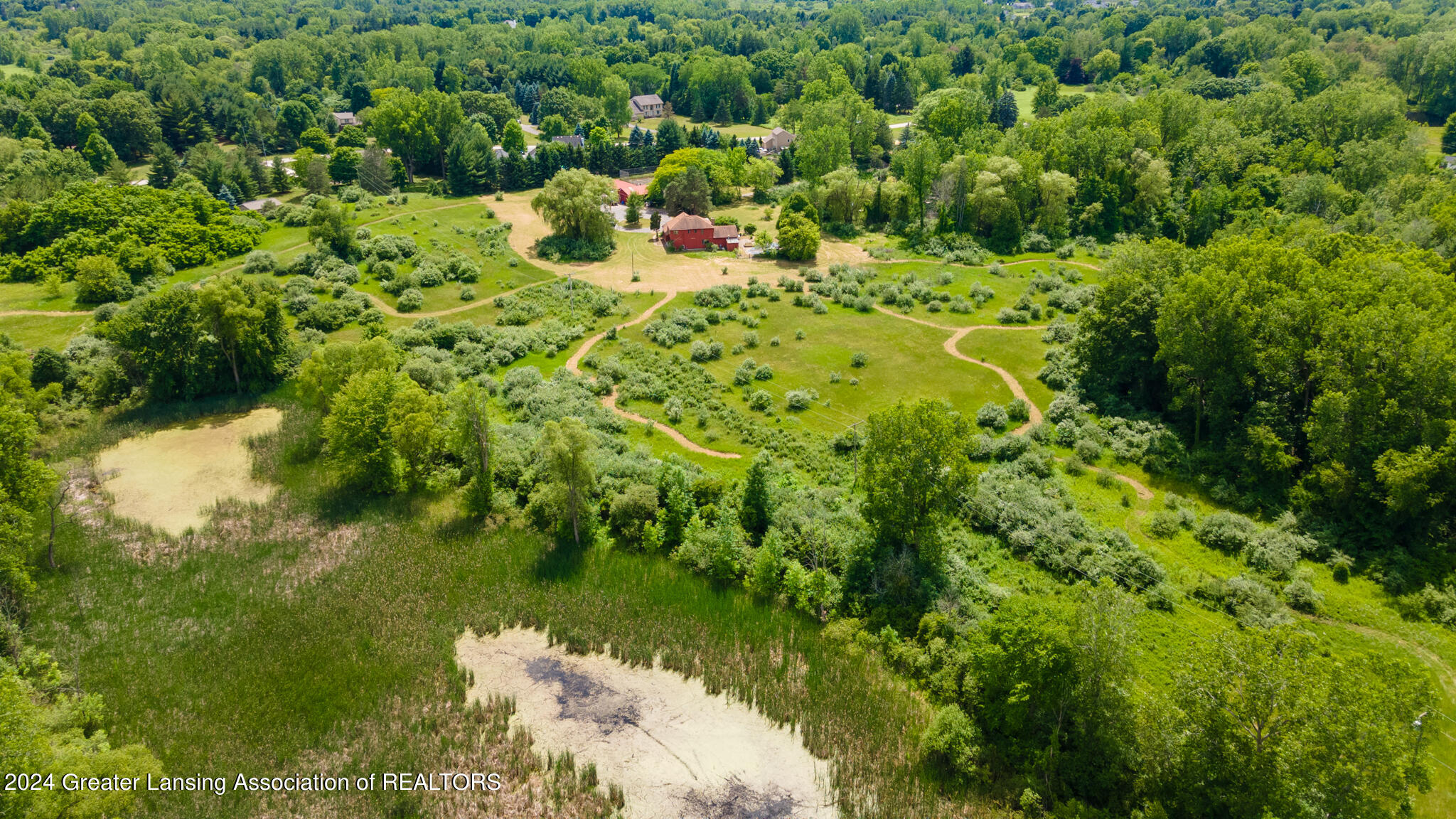 5510 Meridian Road Haslett, MI 48840 - Photo 86 of 93 5510_Meridian_BROCK-46