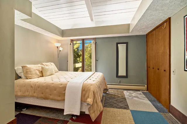 $535,000 | 700 Marlawn Drive, Manistee, MI 49660