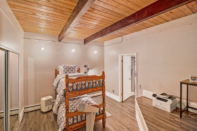 $535,000 | 700 Marlawn Drive, Manistee, MI 49660