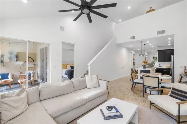 $3,700 | 4714 Arboretum Circle, Unit 102, Naples, FL 34112