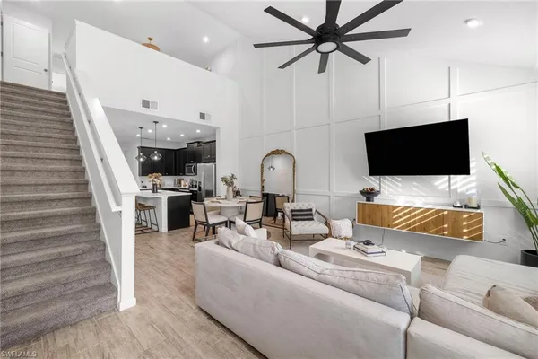 $3,700 | 4714 Arboretum Circle, Unit 102, Naples, FL 34112